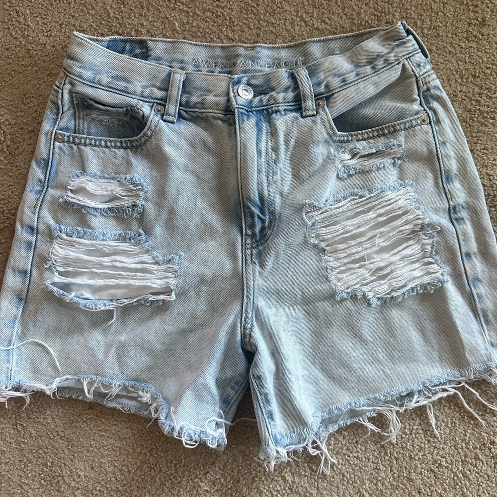 High waisted 90s American Eagle denim shorts